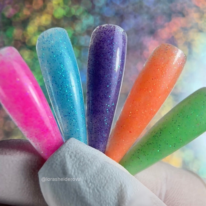 NAILSOFTHENIGHT Paleta de uñas Supernova: una paleta con ricos pigmentos para uñas, 24 colores (pigmentos: neón, otoñal y luminiscente)