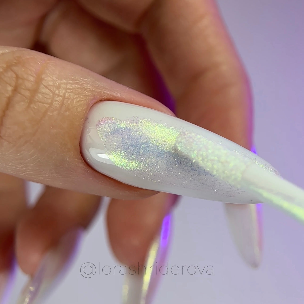 Polvo líquido 01: ungüento líquido con iridiscencia de verde a morado para uñas, 5 g