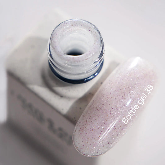 NAILSOFTHEDAY Botella de gel 38 – gel fortalecedor de uñas ultrafuerte, reflectante de la luz, de color rosa lechoso, 10 ml