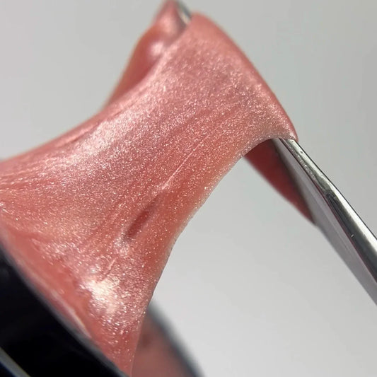 NAILSOFTHEDAY Polygel shimmer 08 — Polygel rosa nude con pequeño brillo plateado saturado, 30 g