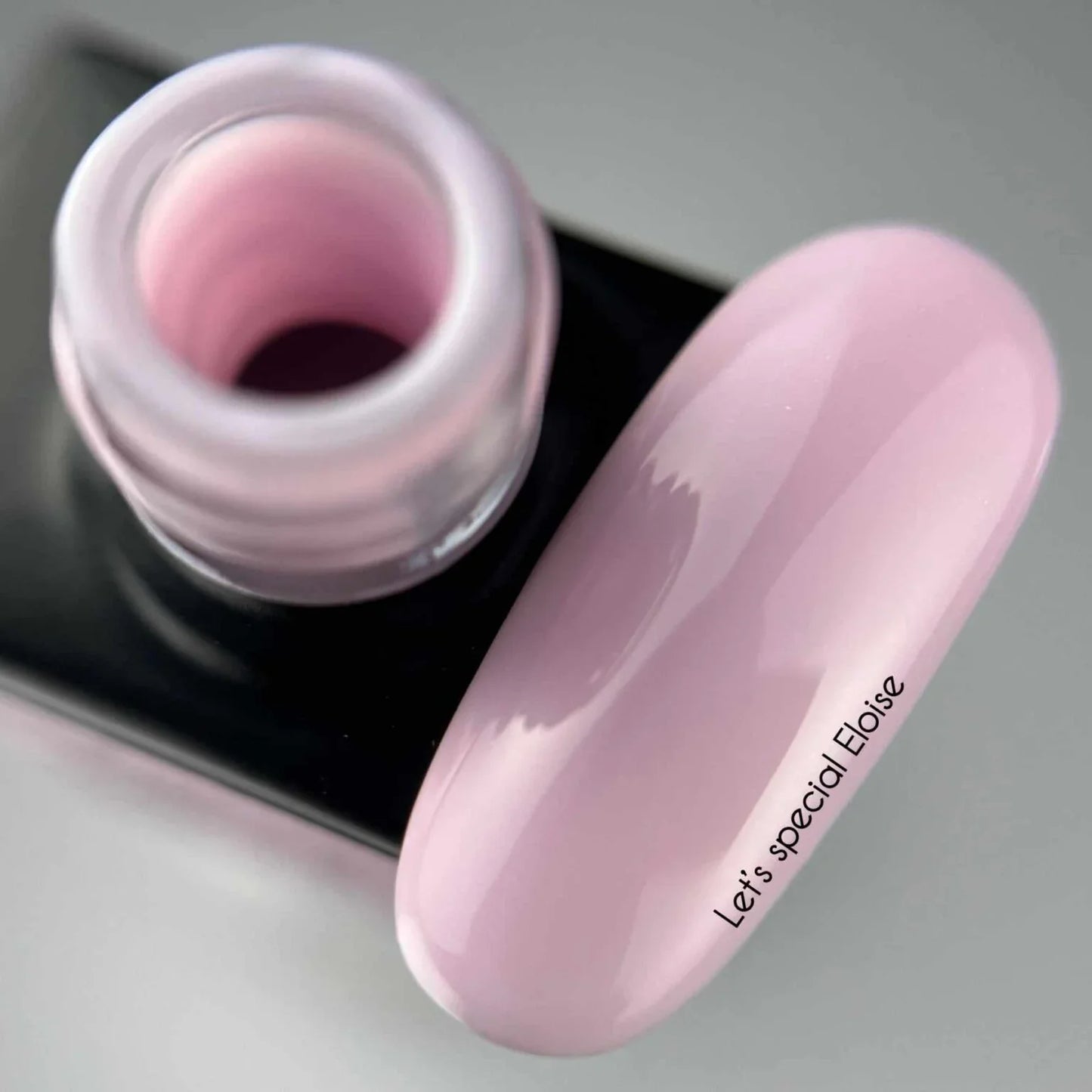 NAILSOFTHEDAY Let's Special Eloise - esmalte de uñas en gel rosa frío con brillo fino, 10 ml