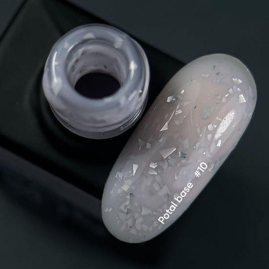 NAILSOFTHEDAY Potal base 10 - base de leche fría para uñas con potal plateado, 10 ml