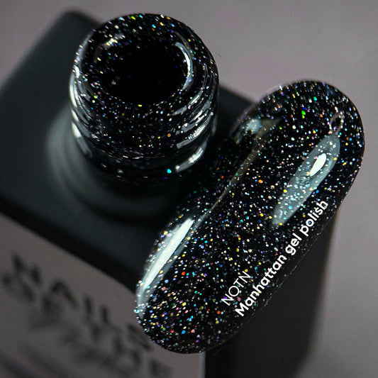 NAILSOFTHENIGHT Esmalte en gel Manhattan — esmalte de uñas en gel reflectante negro con brillo holográfico, 10 ml