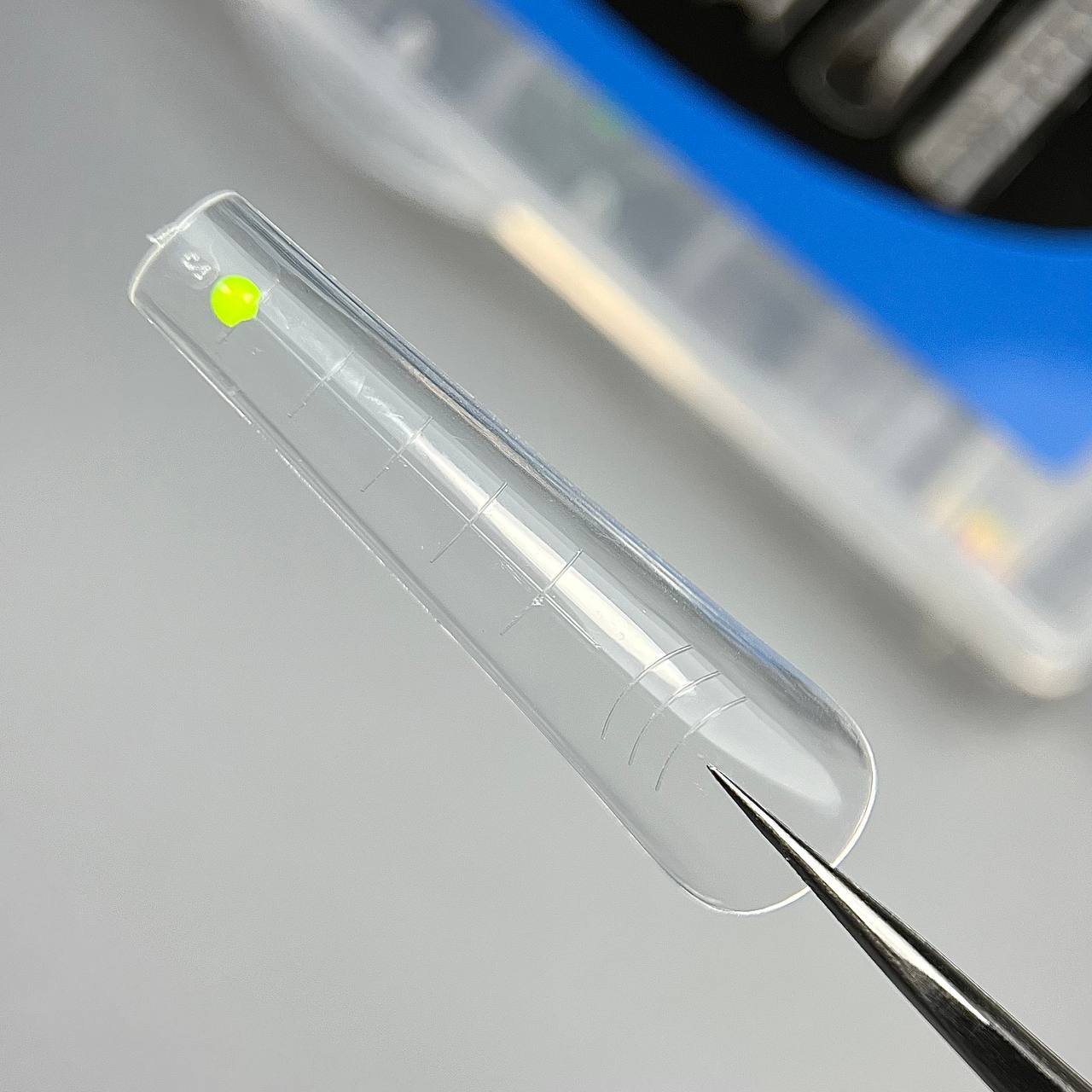 NAILSOFTHEDAY Forma de silicona Pro Mix 6 (Tipo 22): un conjunto de formularios superiores con aplicación de puntos, 144 piezas, 6 tipos de 12 tamaños