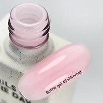 NAILSOFTHEDAY   Bottle   gel   Shimmer 46   –   Gel   líquido,   rosa   lechoso,   10   ml