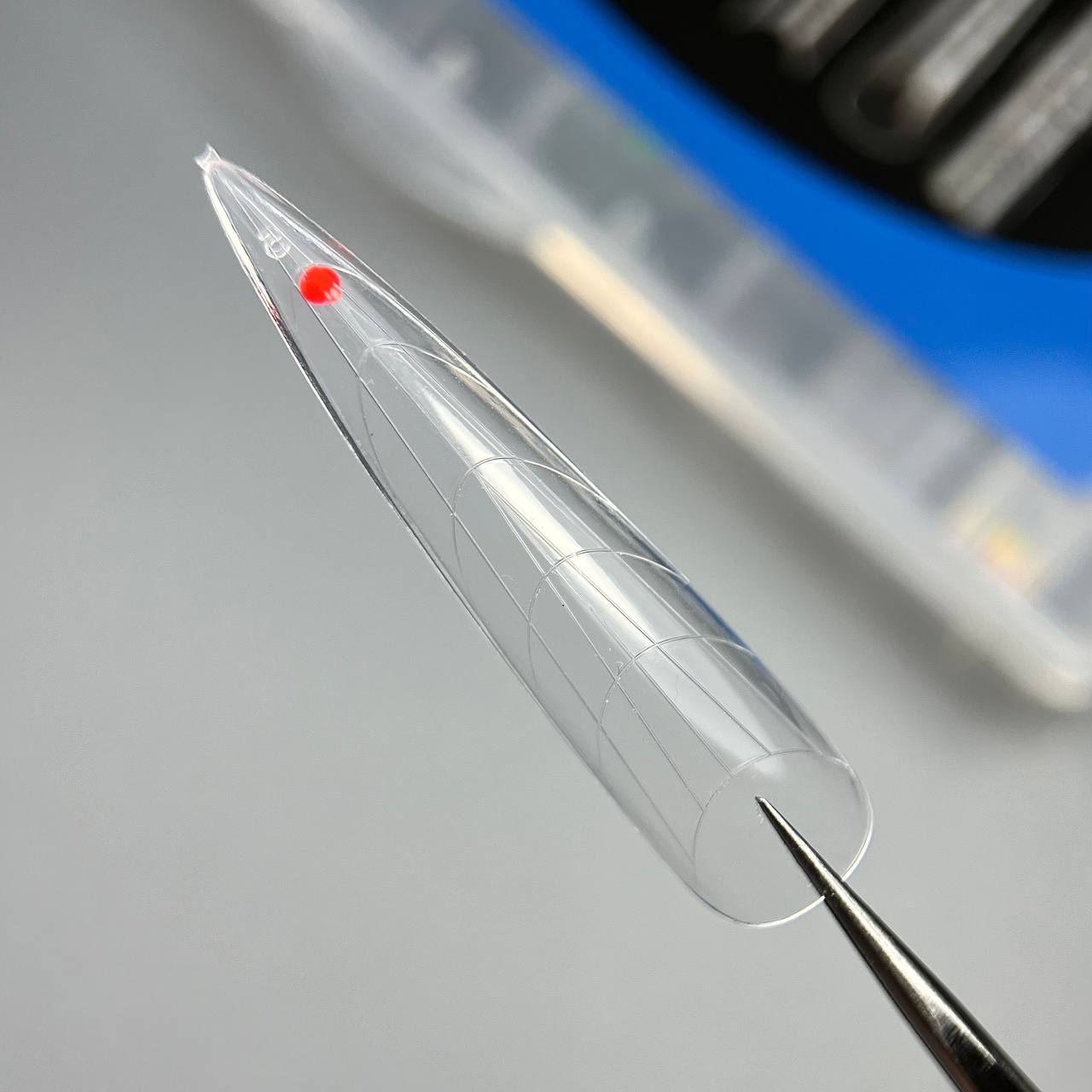 NAILSOFTHEDAY Forma de silicona Pro Mix 6 (Tipo 22): un conjunto de formularios superiores con aplicación de puntos, 144 piezas, 6 tipos de 12 tamaños