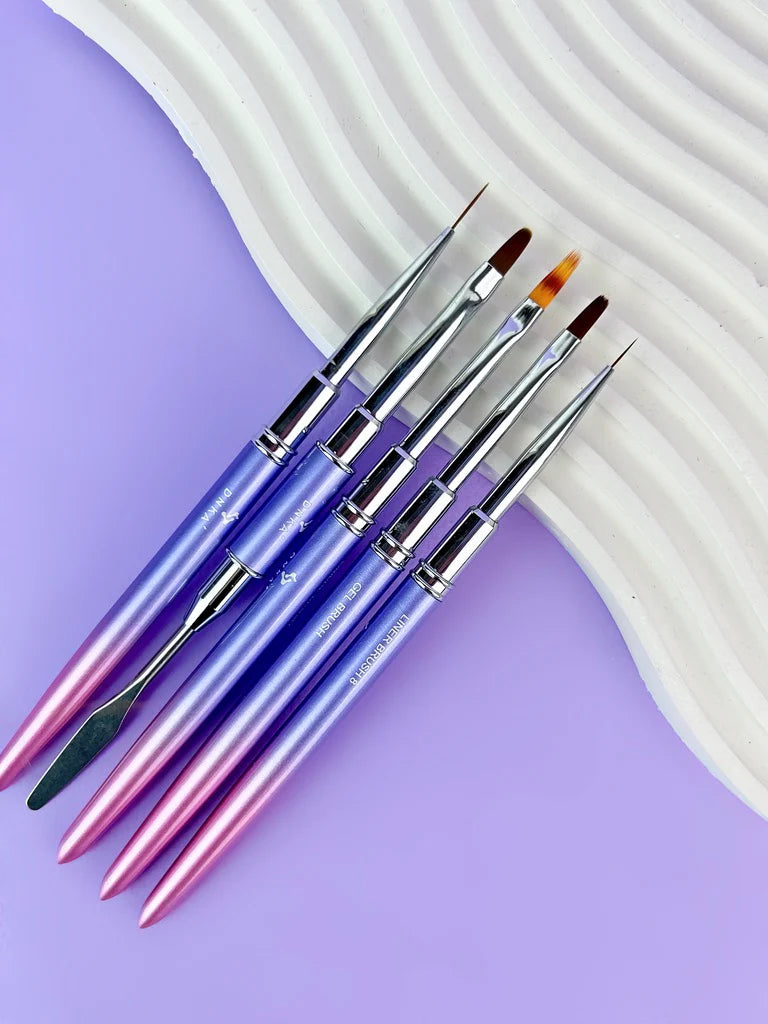 Pincel DNKa #02 Liner Brush 11