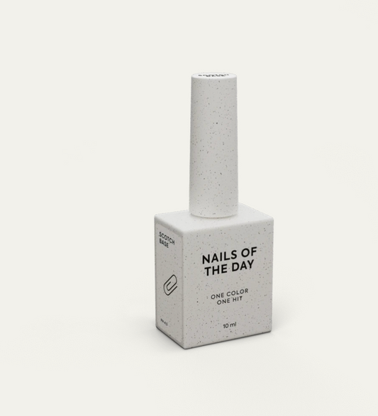 NAILSOFTHEDAY SCOTCH BASE — base líquida profesional para uñas naturales, 10 ml