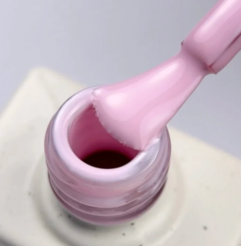 NAILSOFTHEDAY Color del Mes Febrero 2026 Blush — tono rosa pastel, cobertura completa en una sola capa, 10 ml