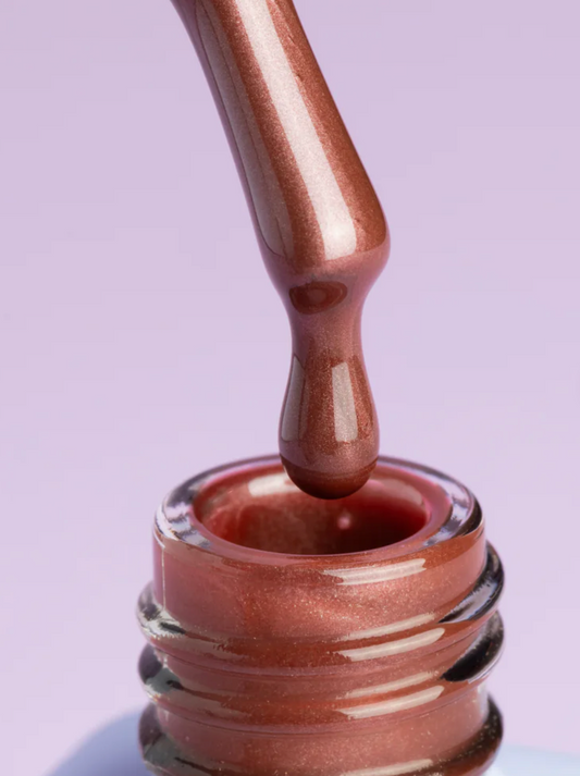 DNKa Esmalte semipermanente. #0031 Cat Eye Silk