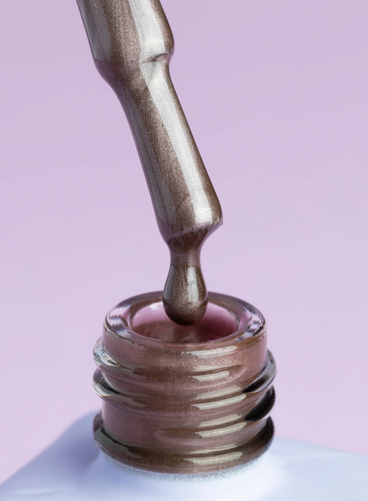 DNKa Esmalte semipermanente. #0035 Cat Eye Silk