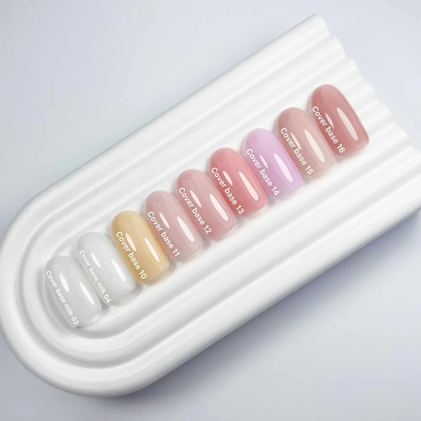 Nailsoftheday Cover base NEW Formula 10 — base de camuflaje melocotón para uñas, 30 ml.