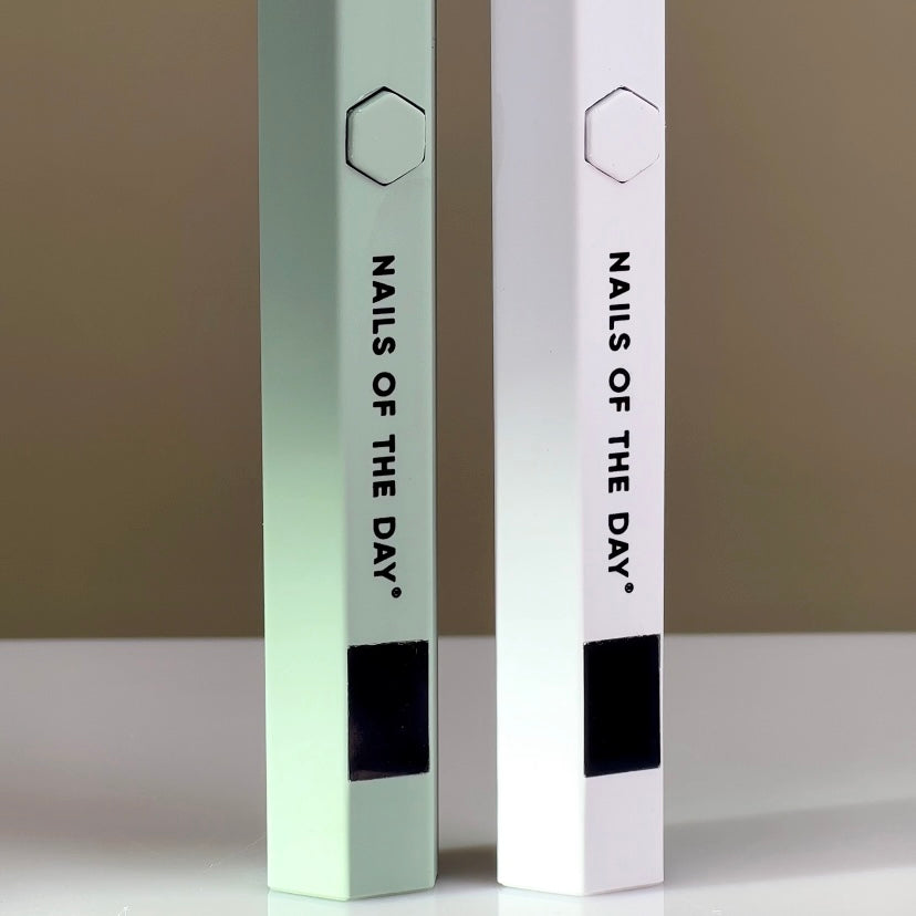 NAILSOFTHEDAY lámpara  — Verde, linterna para formas superiores e inferiores