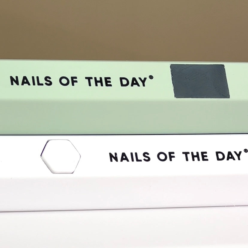 NAILSOFTHEDAY Lámpara — Blanca, linterna para formas superiores e inferiores