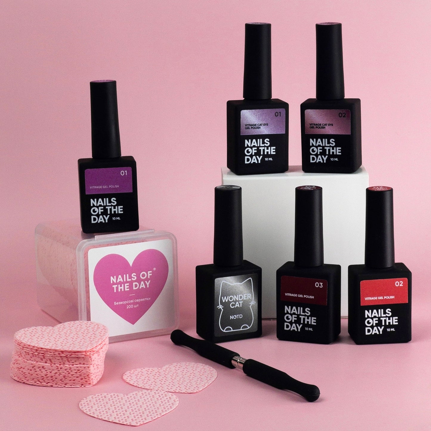 NAILSOFTHEDAY Vitrage gel polish 02 — esmalte de uñas en gel rojo teñido, 10 ml