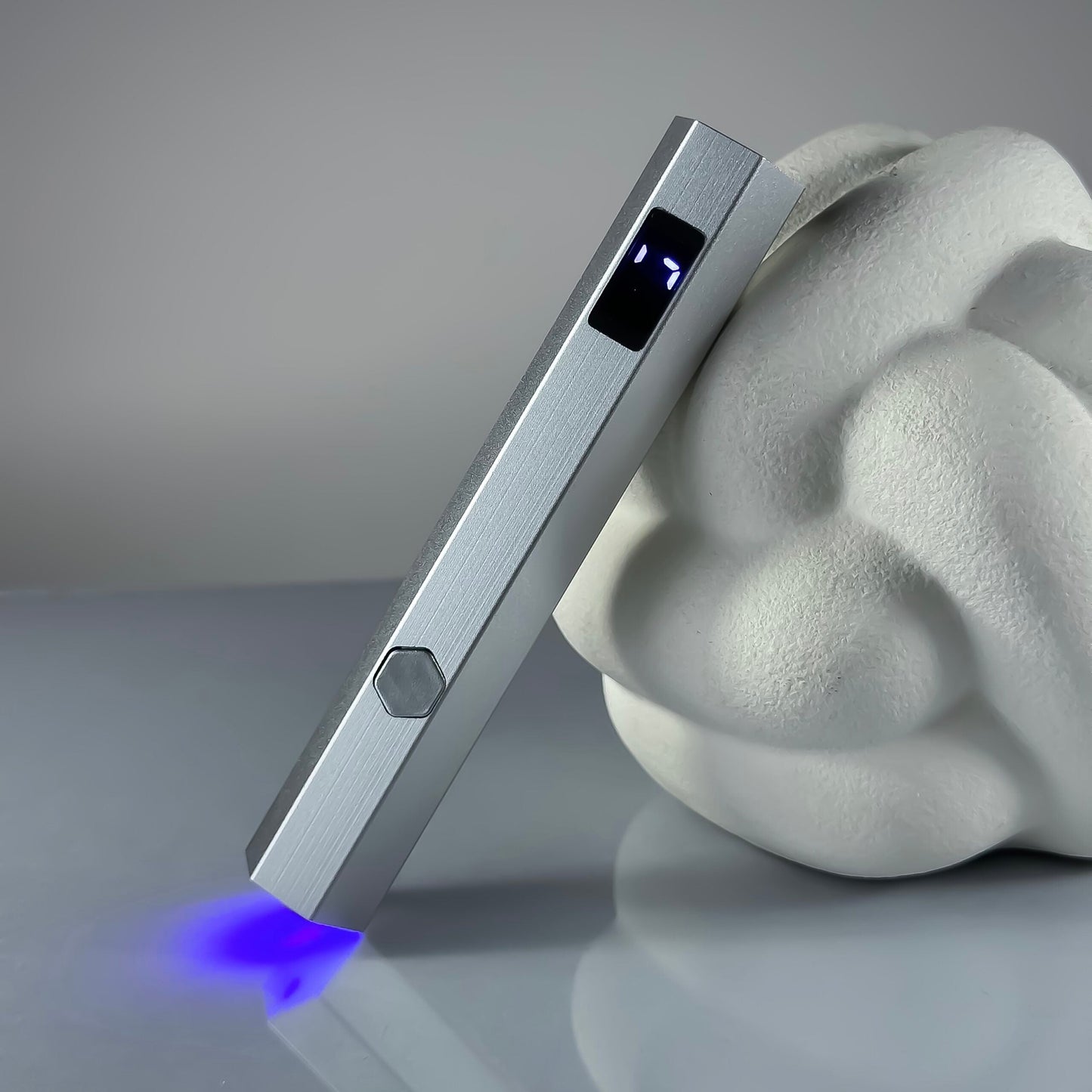 NAILSOFTHEDAY Metal lámpara  : una linterna de metal con soporte para formas superiores/inferiores