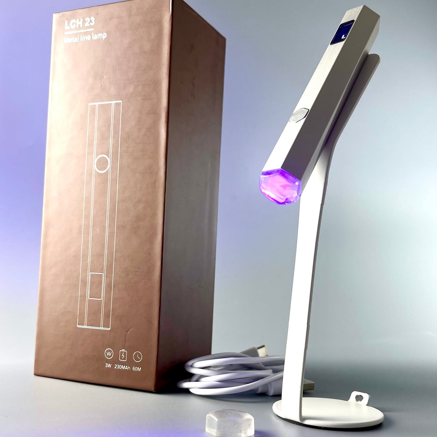 NAILSOFTHEDAY Metal lámpara  : una linterna de metal con soporte para formas superiores/inferiores