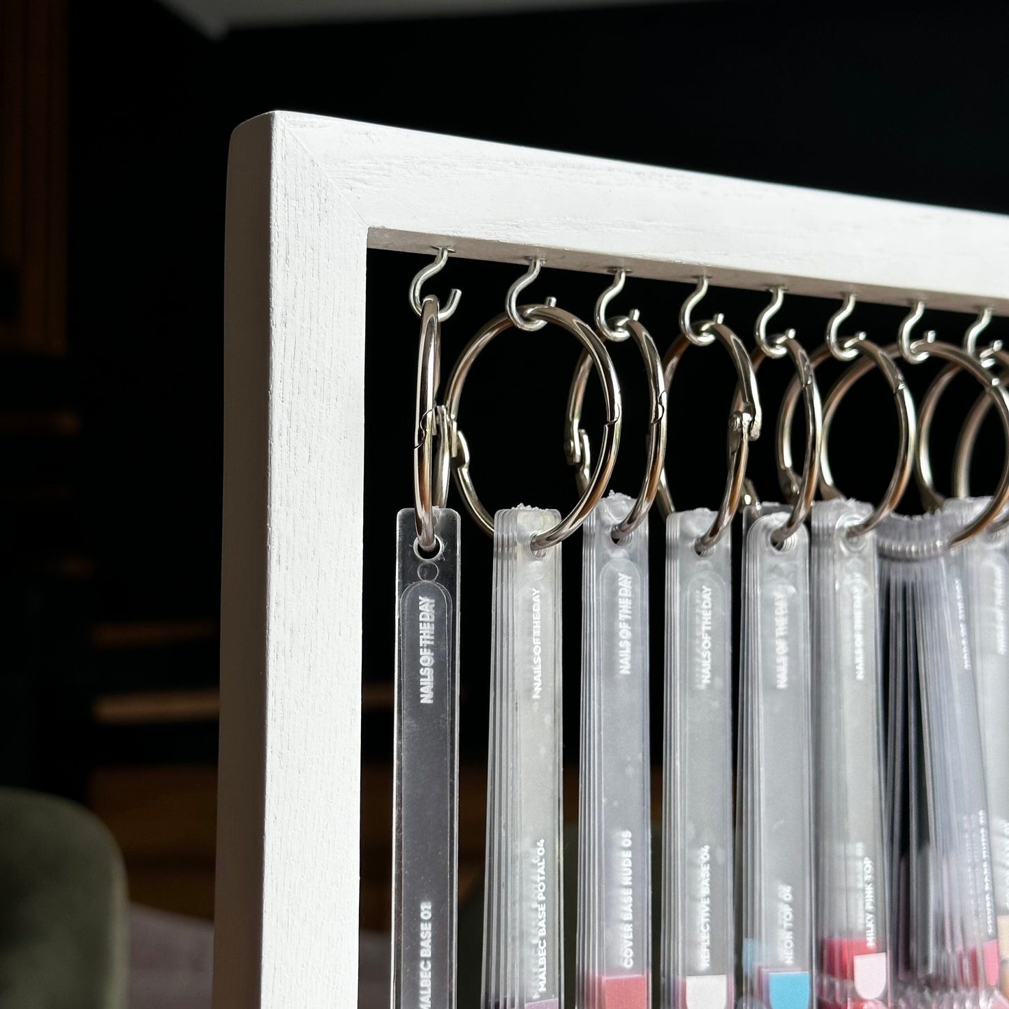 NAILSOFTHEDAY Soporte para puntas, madera (blanco)
