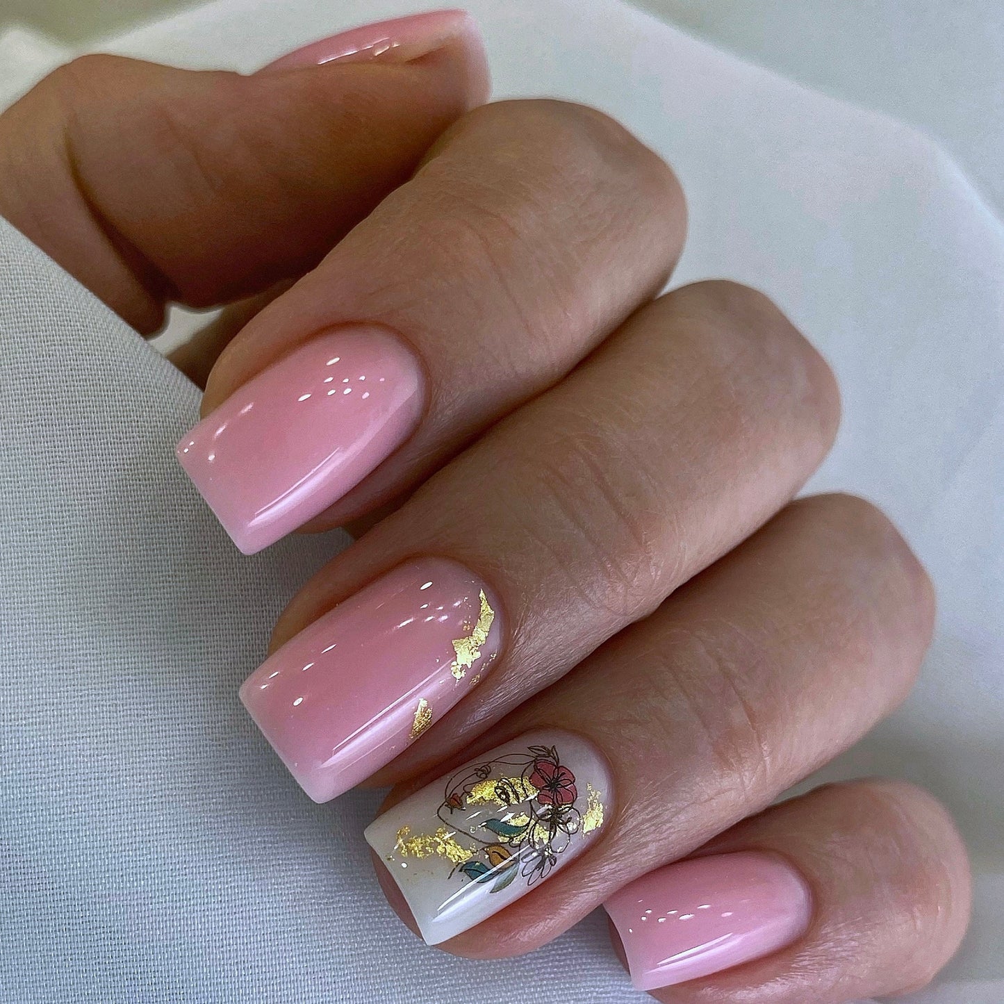 NAILSOFTHEDAY Frasco de gel 03 – gel ultrafuerte rosa claro, 10 ml