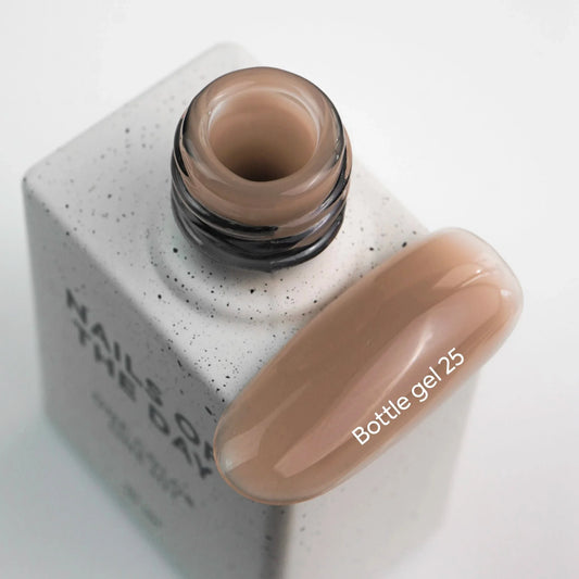 NAILSOFTHEDAY Botella de gel 25 - gel fortalecedor de uñas ultrafuerte beige frío, 10 ml