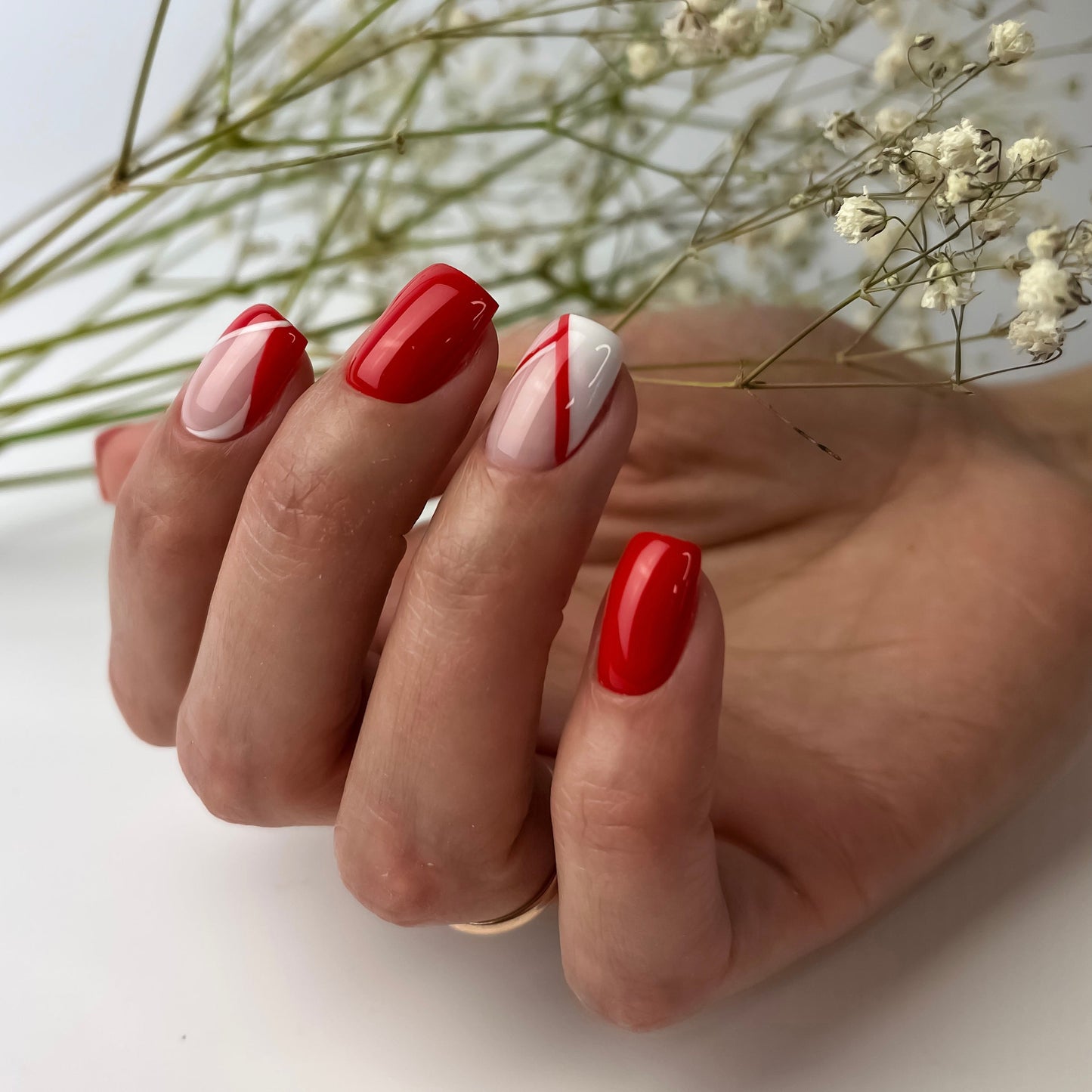 NAILSOFTHEDAY Let's Special Red: esmalte en gel rojo especial superpuesto en una capa, 10 ml