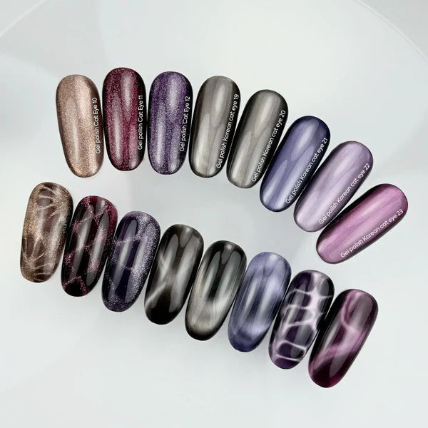 NAILSOFTHEDAY Gel Polish Cat Eye 10 — esmalte efecto ojo de gato en tono marrón con reflejo dorado, cobertura completa en una sola capa. 6 ml.