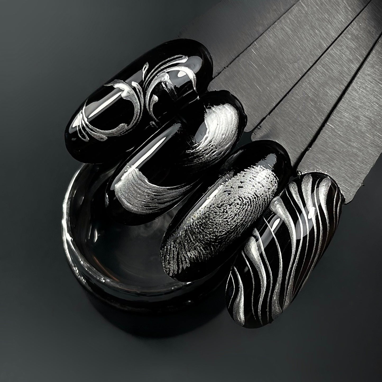 NAILSOFTHEDAY Pintura metálica: pintura en gel metálica, 5 ml