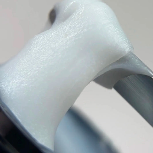 NAILSOFTHEDAY Leche poligel — Leche poligel translúcida, 30 g