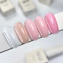 NAILSOFTHEDAY   Bottle   gel   Shimmer 46   –   Gel   líquido,   rosa   lechoso,   10   ml