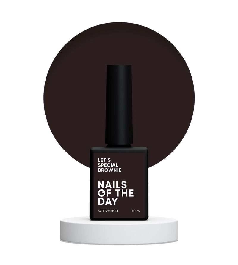 NAILSOFTHEDAY Let’s Special Brownie — esmalte semipermanente marrón frío para uñas, que cubre en una sola capa, 10 ml.