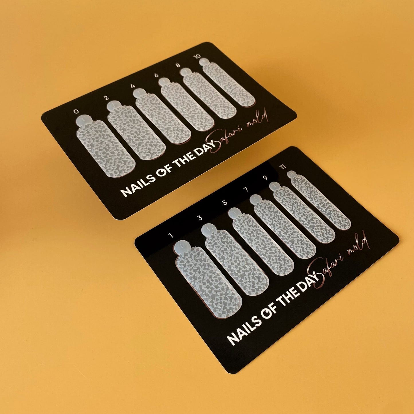 NAILSOFTHEDAY Safari Dusty Terra, forma de silicona;12 piezas/caja — moldes de silicona para formas superiores/tierra seca - cristales (Tipo 16), 12 piezas en una caja de marca.